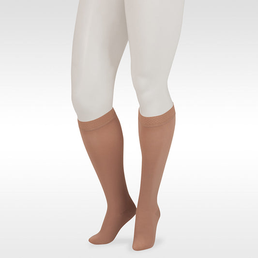 Juzo 3511 Dynamic Soft Max Knee Highs w/Silicone 3.5cm Band 20-30 mmHg - Juzo 3511 Dynamic (Varin) Soft Closed Toe Max Knee Highs w/Silicone 5cm Band-20-30 mmHg Beige