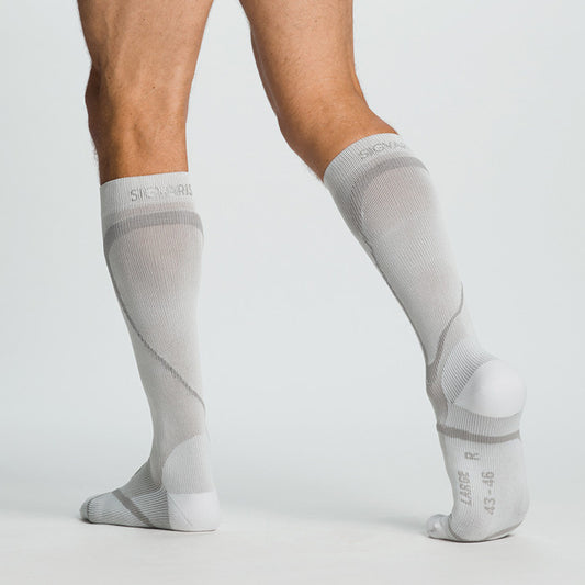 Sigvaris Motion 412 High Tech Knee High Socks 20-30 mmHg - Sigvaris 412 Traverse Knee High Socks - 20-30 mmHg - White