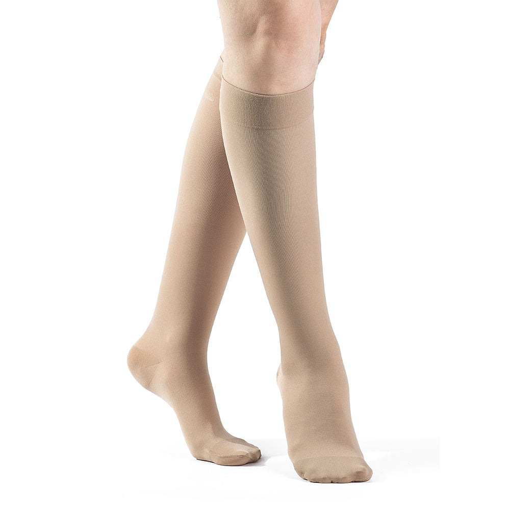 Sigvaris Essential 862 Opaque Knee Highs 20-30 mmHg (Plus)