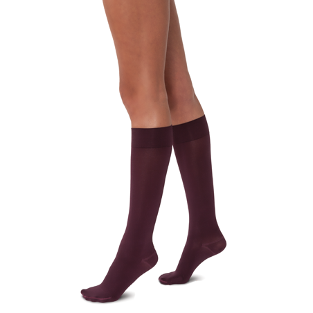 Jobst Opaque SoftFit Knee Highs 15-20 mmHg - Jobst Opaque SoftFit Closed Toe Knee Highs - 15-20 mmHg - Cranberry