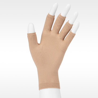 Juzo 2001 Soft Seamless Glove Left - 20-30 mmHg Beige