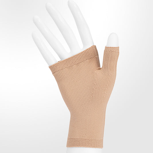 Juzo 2001 Soft Seamless Gauntlet Right 20-30 mmHg - Juzo 2001 Soft Seamless Gauntlet Right - 20-30 mmHg Beige