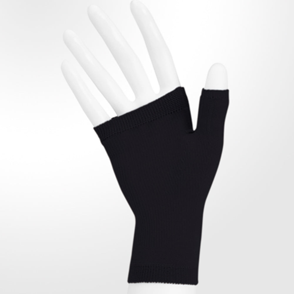 Juzo 2001 Soft Seamless Gauntlet Right - 20-30 mmHg Black