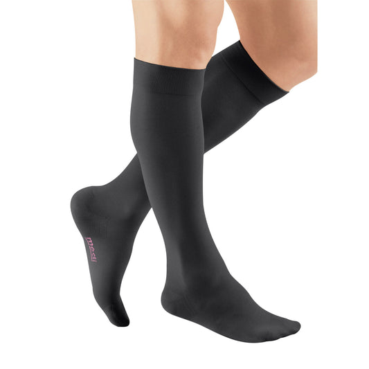 Mediven Plus Knee Highs 20-30 mmHg - Medi Plus Closed Toe Knee Highs - 20-30 mmHg - Black