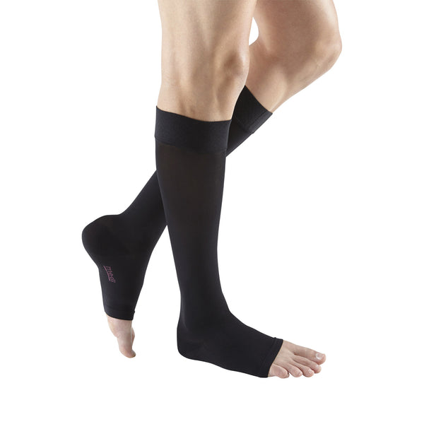 Medi Sheer & Soft Closed Toe Knee Highs- 20-30 mmHg