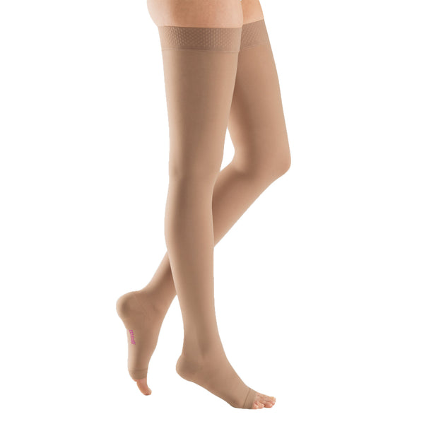 Medi Plus Open Toe Knee Highs w/Silicone Dot Band - 20-30 mmHg