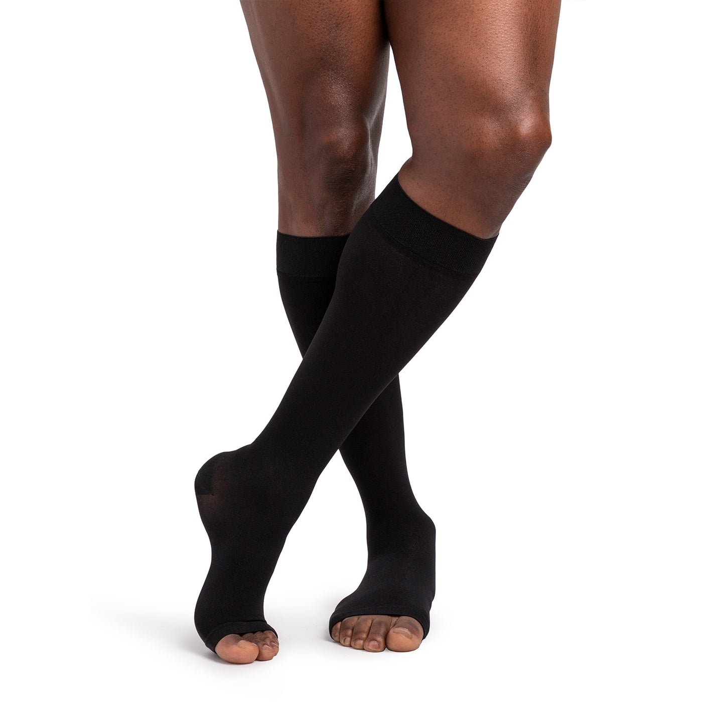 Sigvaris Dynaven 971 Open Toe Knee Highs w/Grip Top - 15-20 mmHg Black