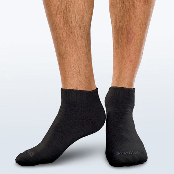 SmartKnit Seamless Diabetic MiniCrew Socks w/X-Static Silver Fibers Black