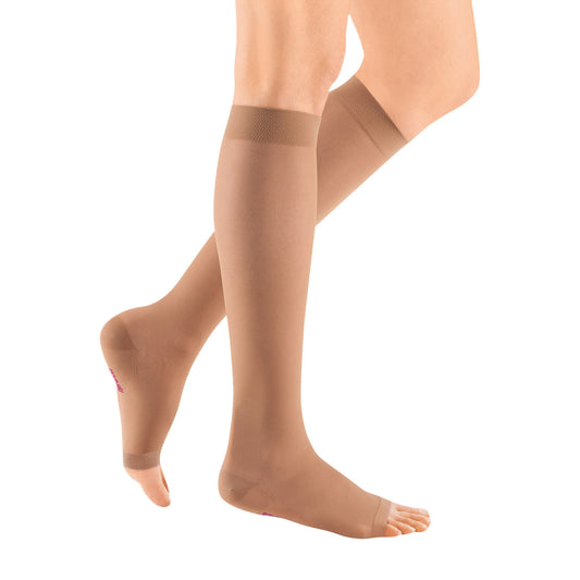 Mediven Sheer & Soft Open Toe Knee Highs 15-20 mmHg - Medi Sheer & Soft Open Toe Knee Highs -15-20 mmHg - Natural